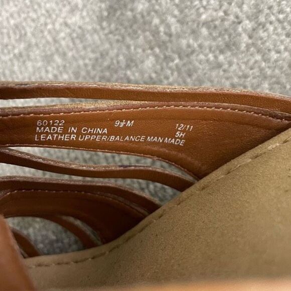 Clarks Bendables Women's Wedge Sandals Tan Brown Strappy Espadrille Size 9.5M - Picture 7 of 7